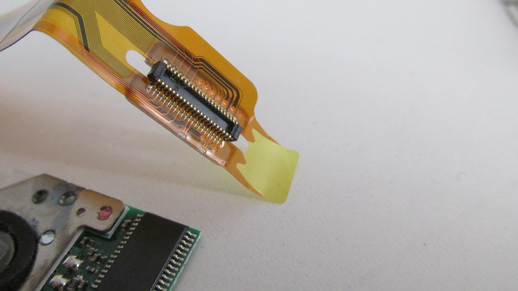 Systemboard Connector from JAE, 40-pin + 4 Hold Downs (CONN40A-1-U1GP)